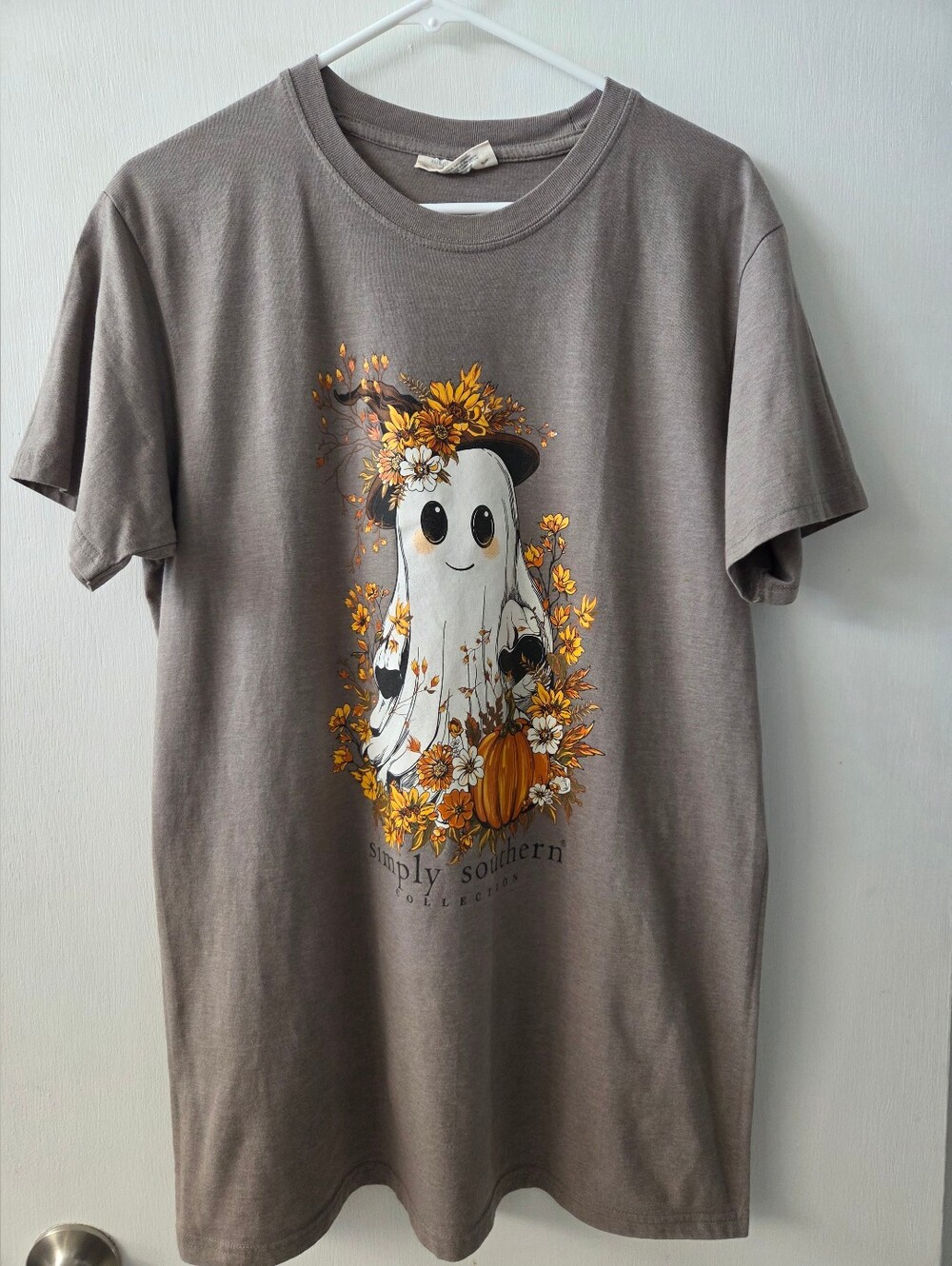 Simply Southern Fall Ghost T Shirt L